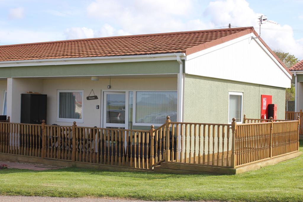 Seaview Cottage Bacton  Exterior photo