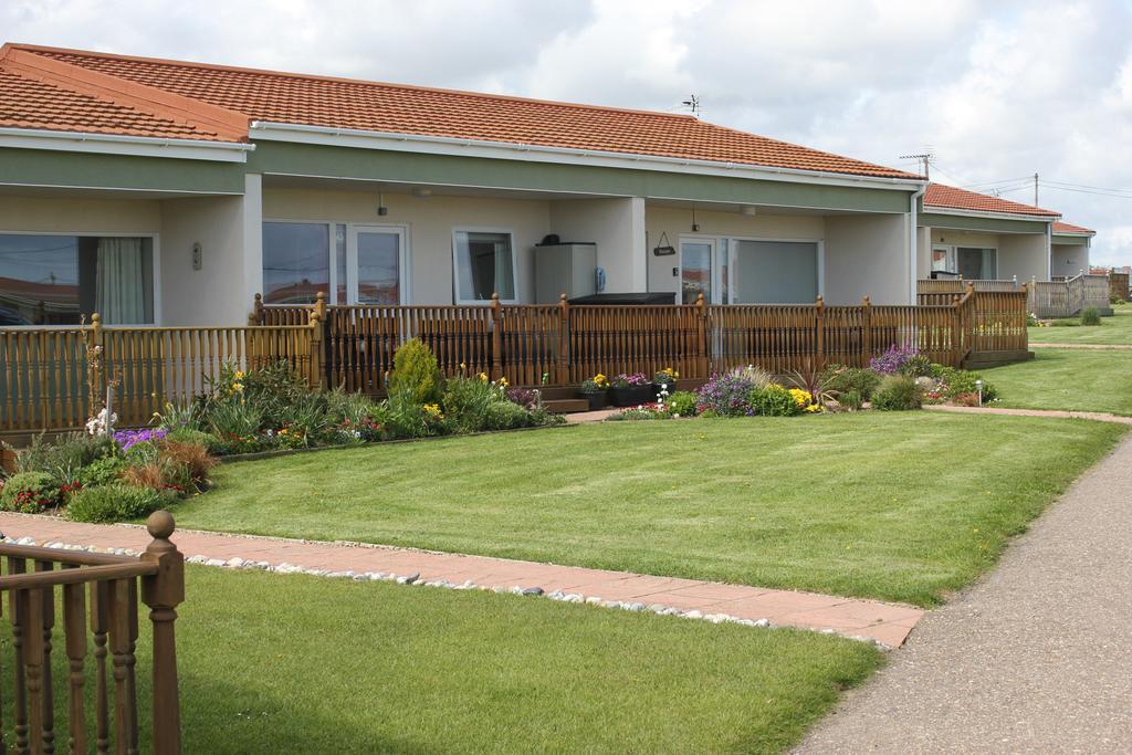 Seaview Cottage Bacton  Exterior photo